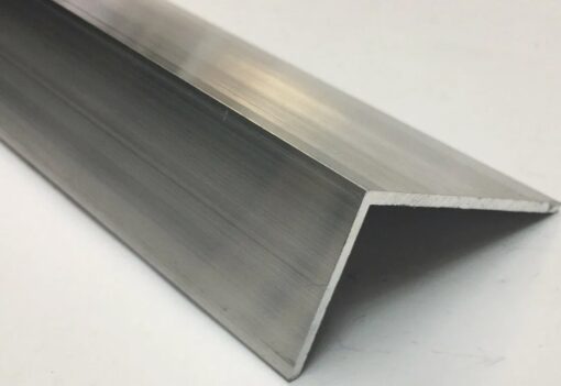 Алюминиевый уголок  30х30х1,5мм  (2м)